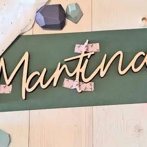 nombre en madera martina