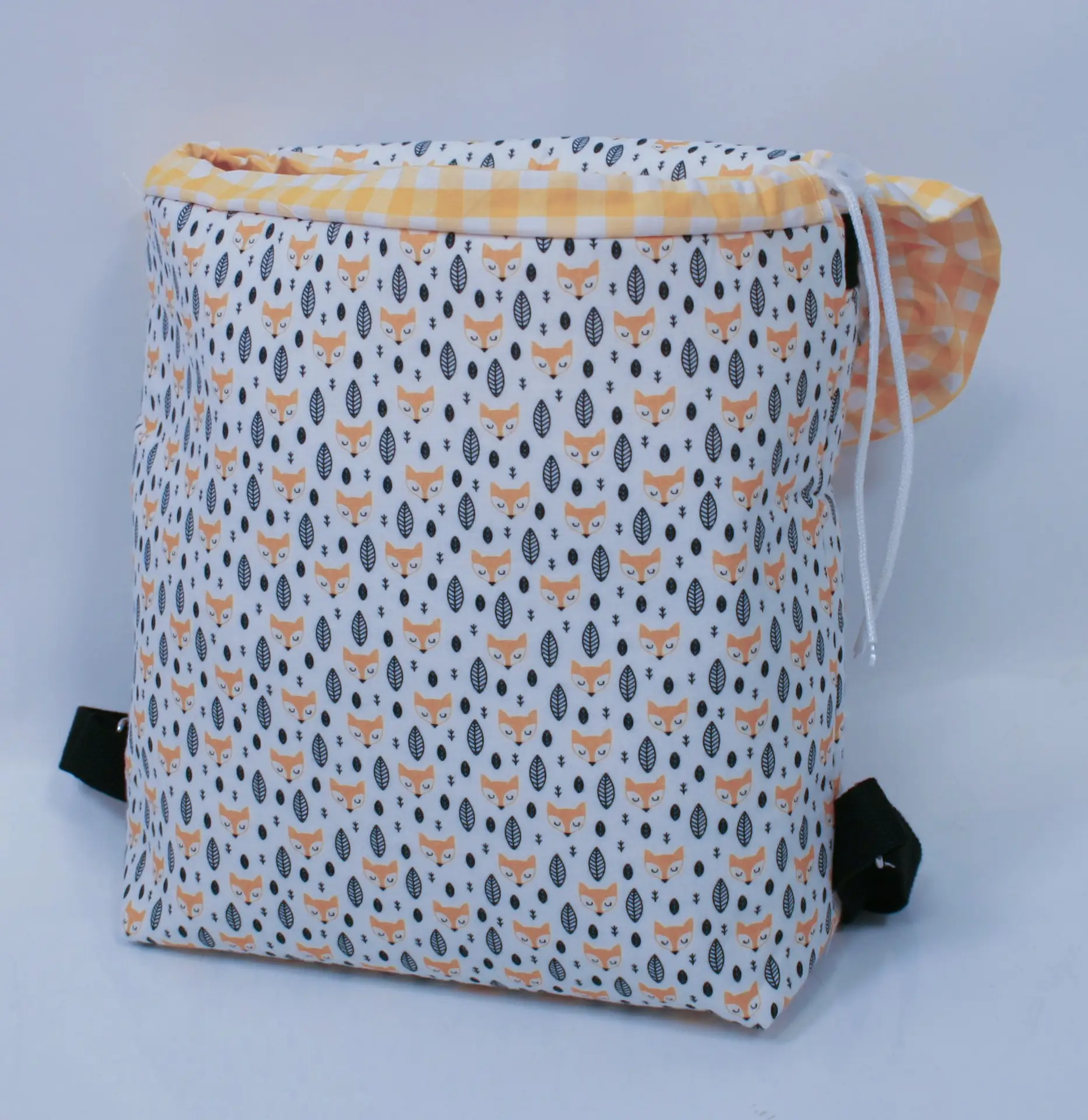 mochila zorro abierta