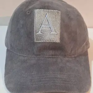 Gorra bordada personalizada