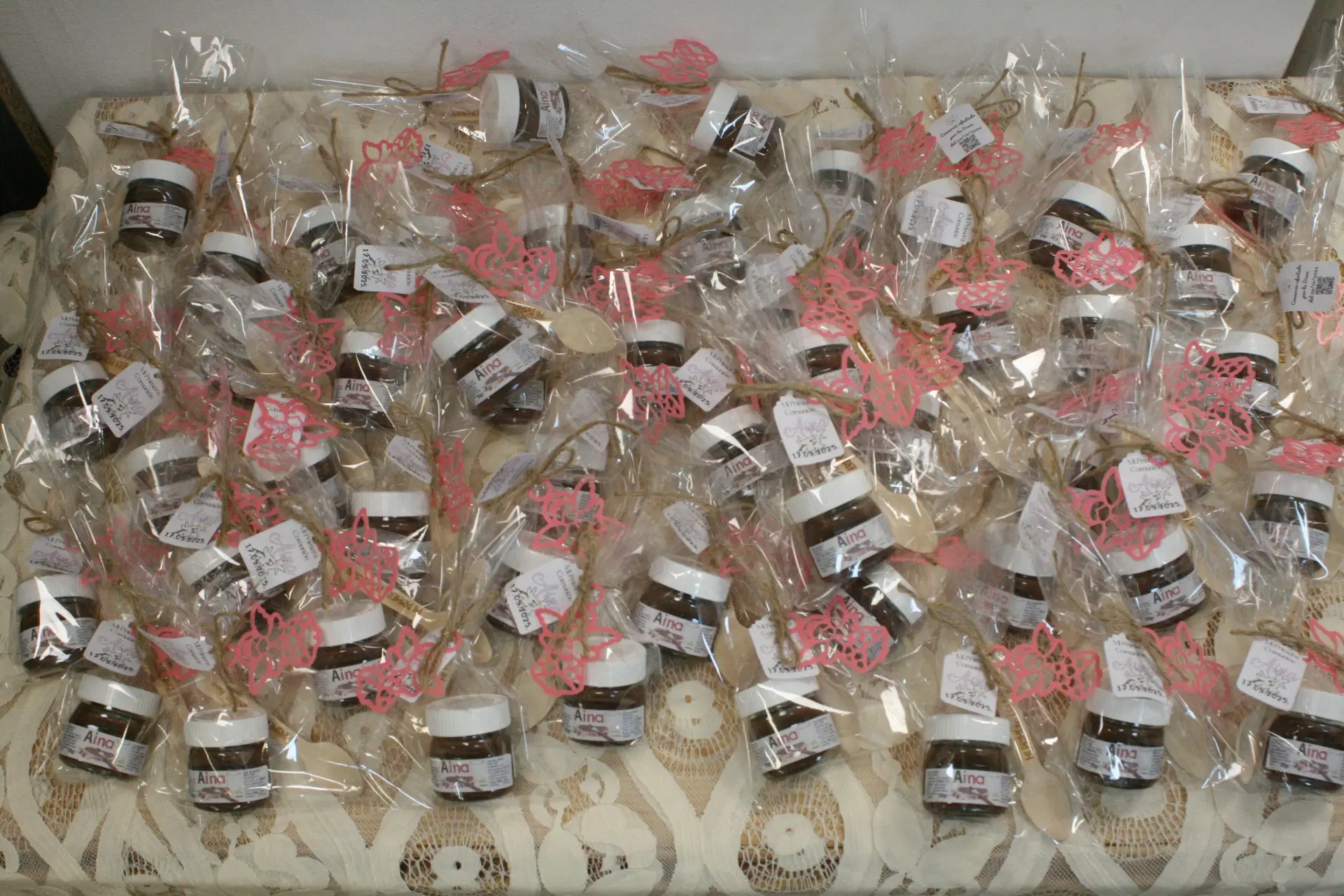 botes de mini nutella decorados para comunion