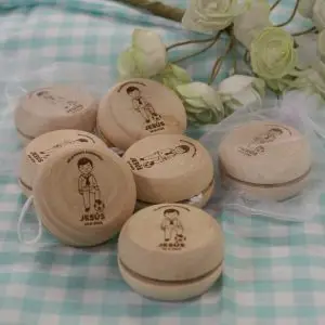yoyo de madera personalizable con láser