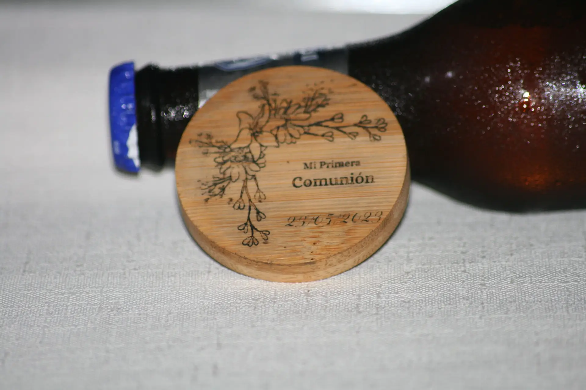 Abrebotellas bambú personalizado - Imagen 4