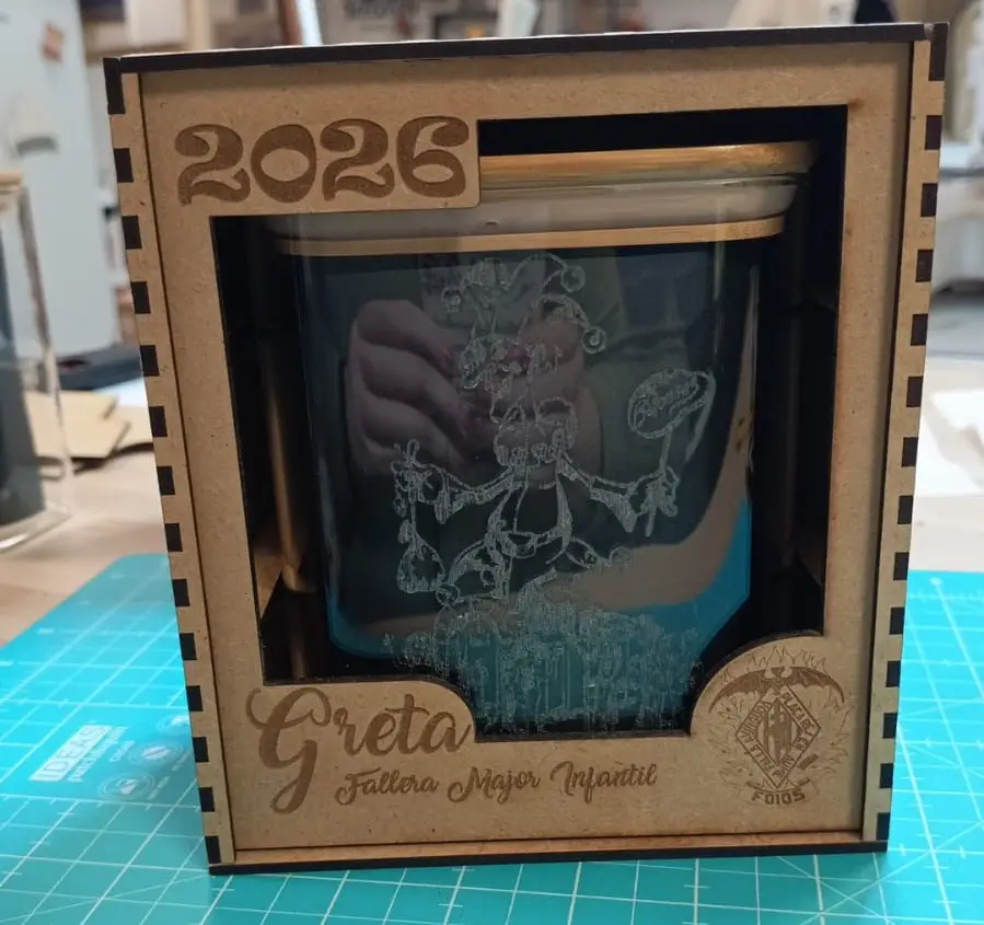 Caja Porta Cenizas Falla Greta taller