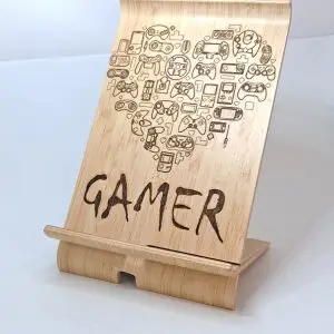 soporte personalizado bambú gamer