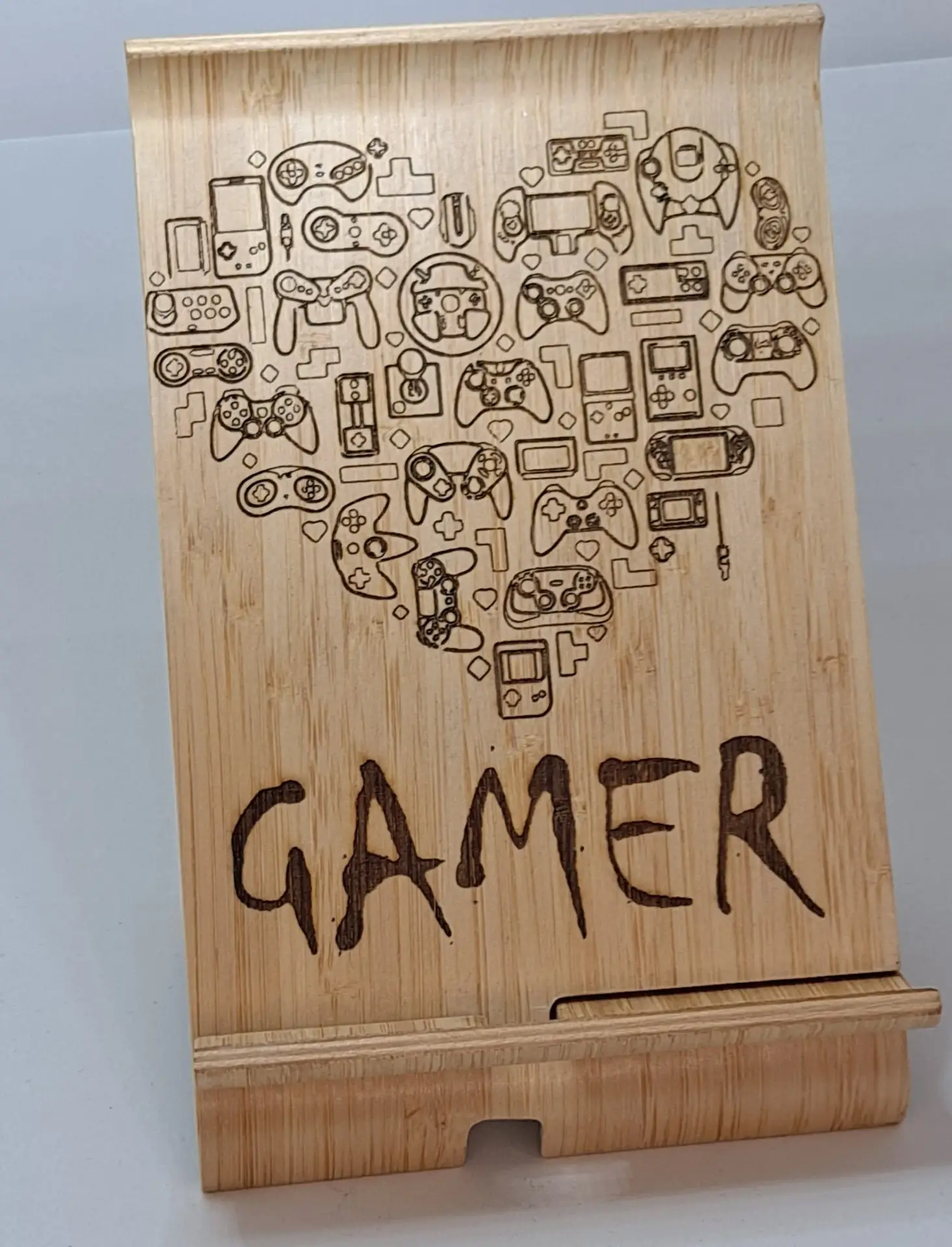 soporte bambú gamer