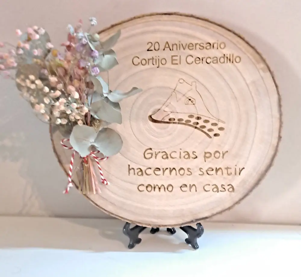 Taco madera personalizado 20cm aprox.